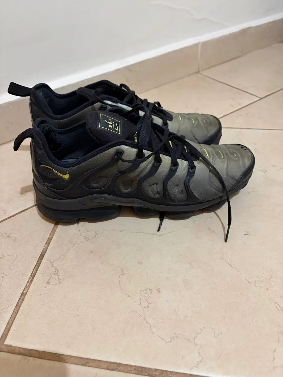 Tênis Nike Air Vapormax Plus  - Foto 2