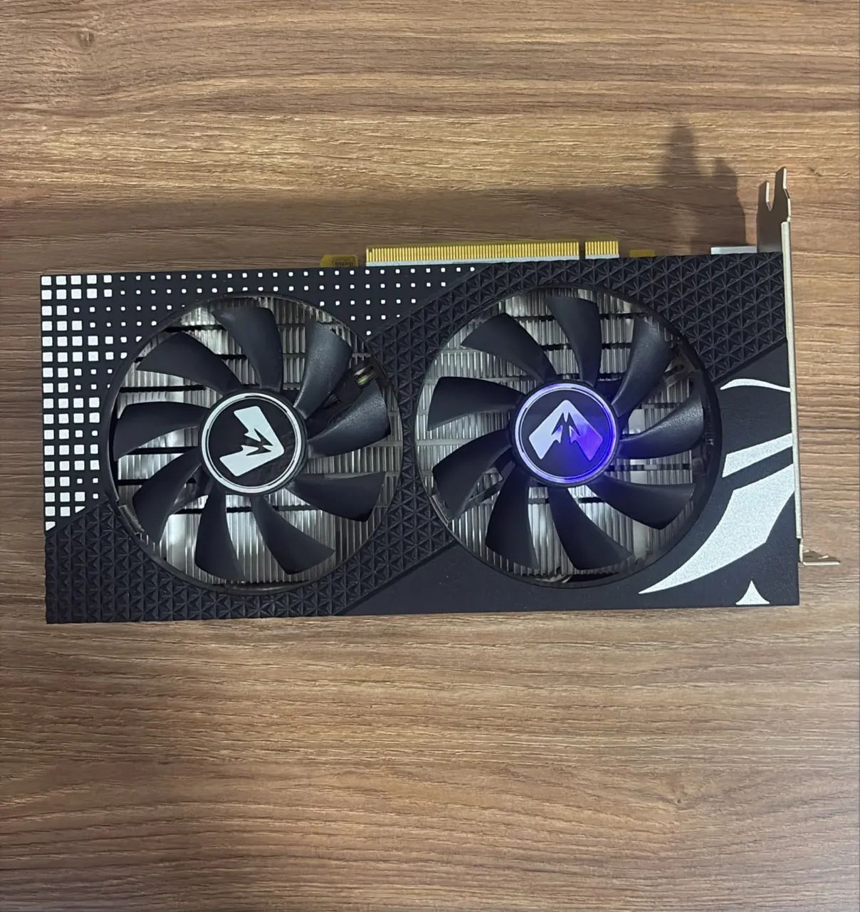 RX 580 8GB COM ARTEFATO