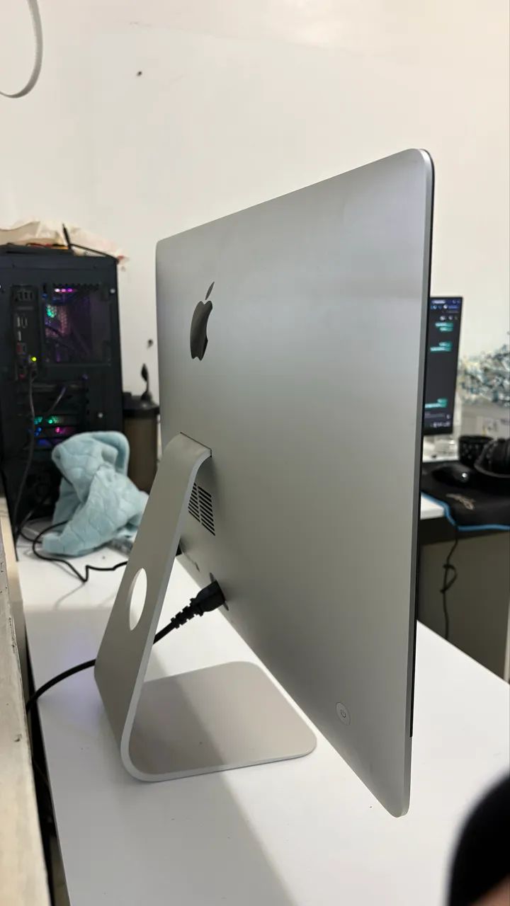 iMac 21.5 LINDO TOP FININHO - Computadores e Desktops - Jardim