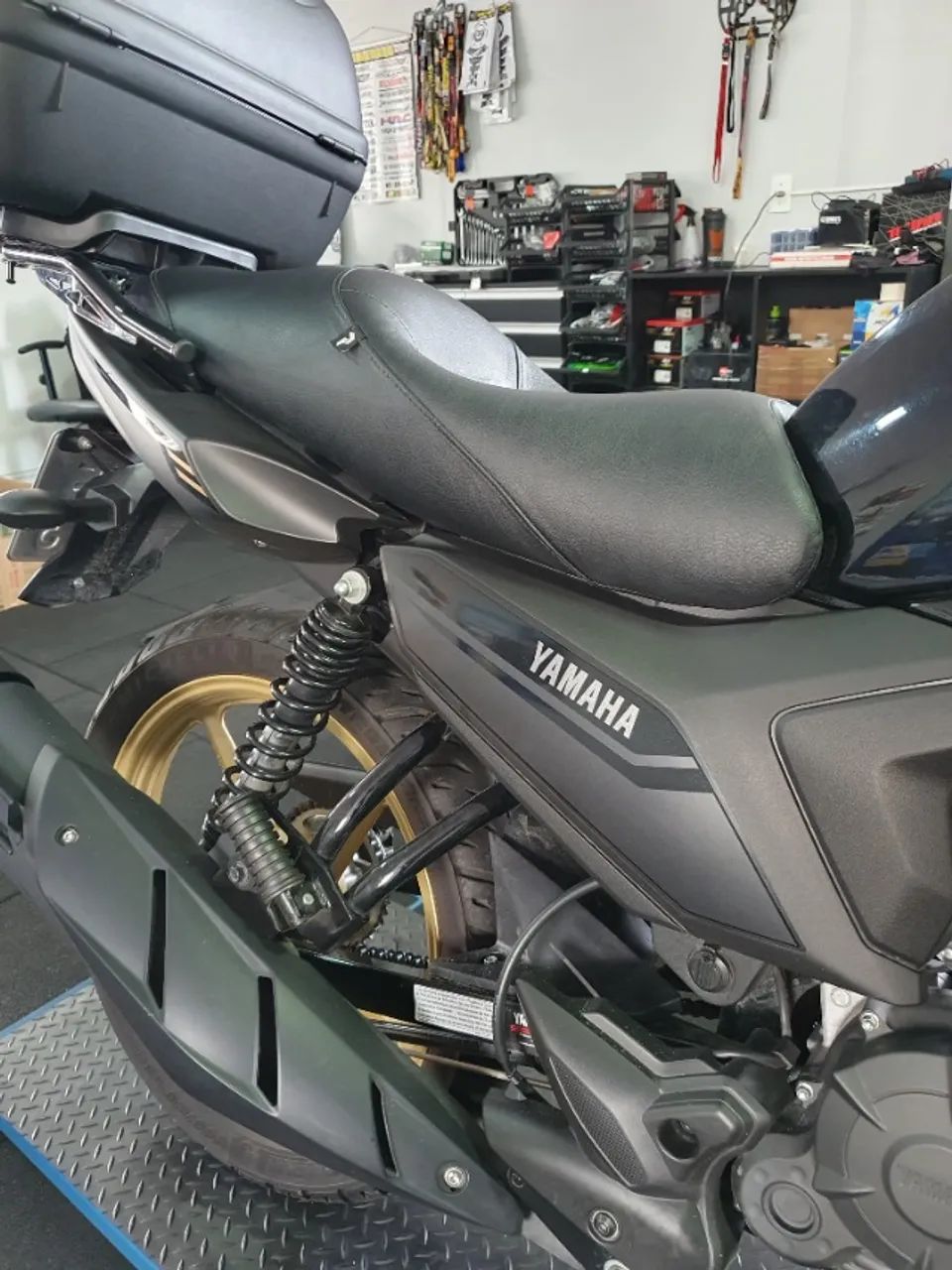 ? **VENDO BANCO CONFORTO PEDRINHO - YAMAHA FACTOR 2014 em diante** - Foto 2