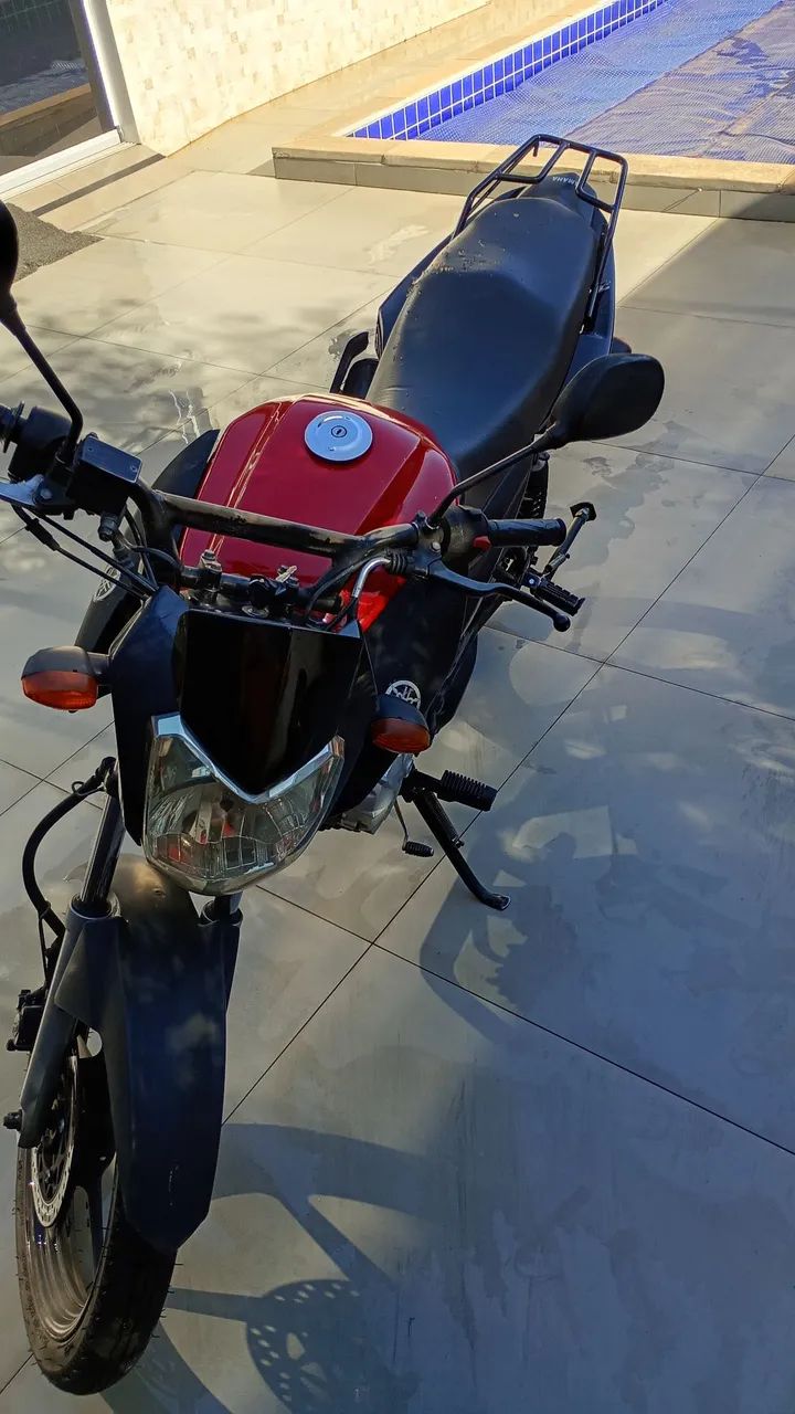 Factor 125cc 2018 vermelha 