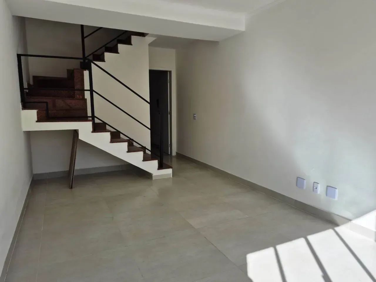 Excelente sobrado com 60 m2 com 2 quartos em Granja Viana - Cotia - SP - Foto 5