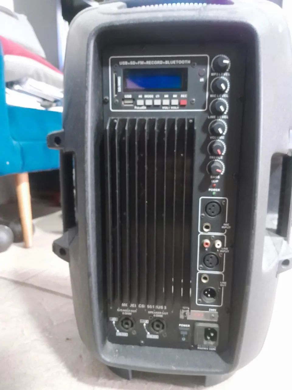 Caixa de Som CSR 5512USB Ativa 12? /caixa de som usada funcionando normal - Foto 3