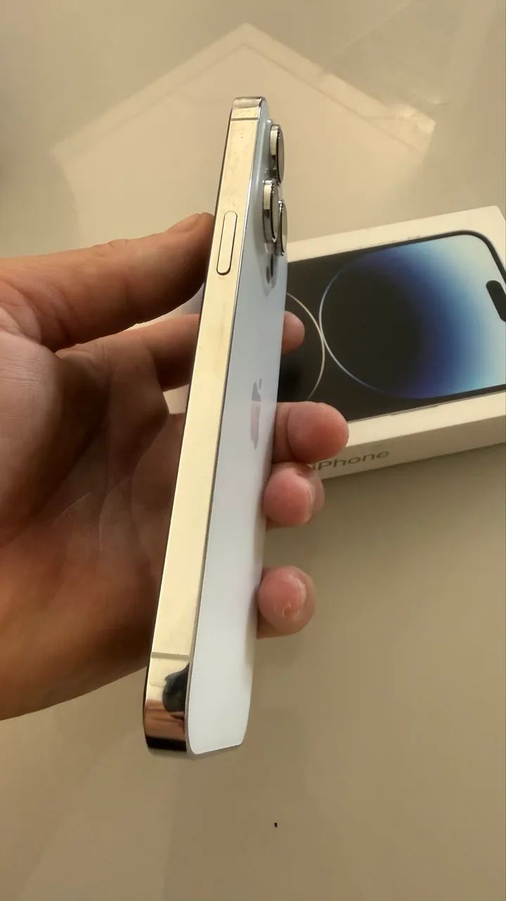 Apple iPhone 14 Pro Max (256 GB) - Branco Titanium - Celulares e