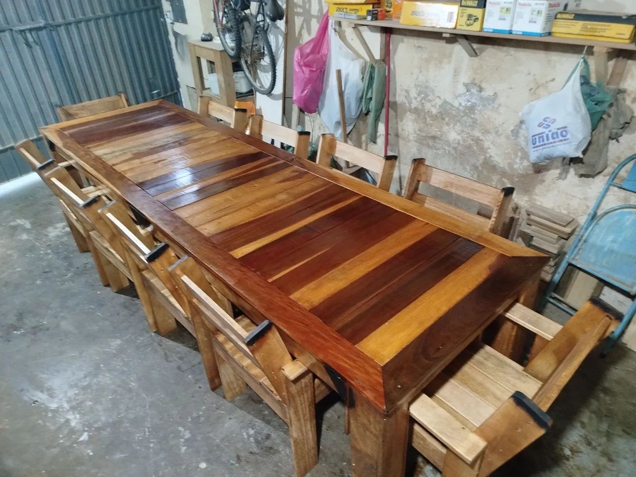 Mesa Rústica 3 m x 90 cm com 10 cadeiras estilo RACK 
