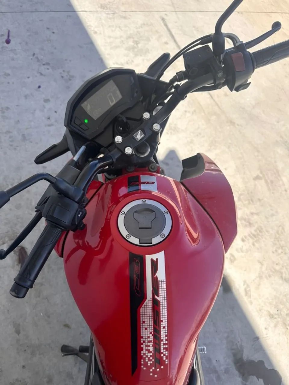 CB250 TWISTER 2021  - Foto 4