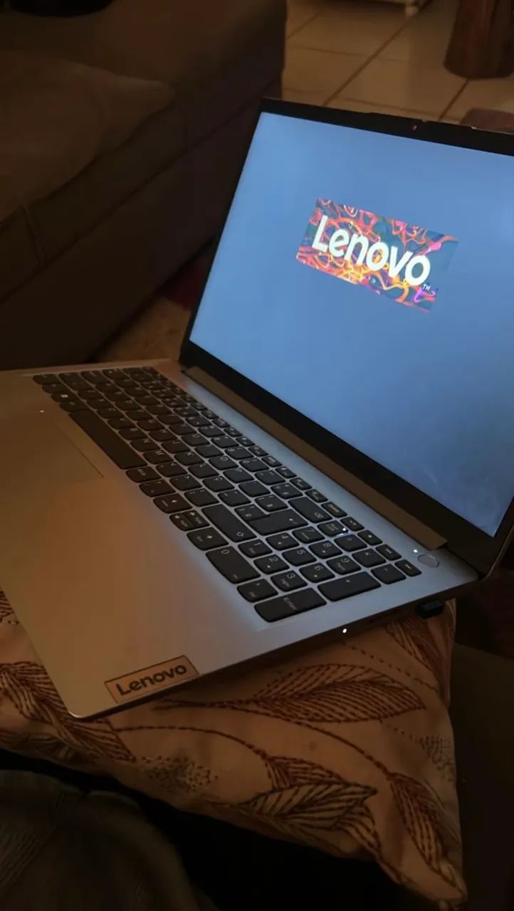 Notebook Lenovo 