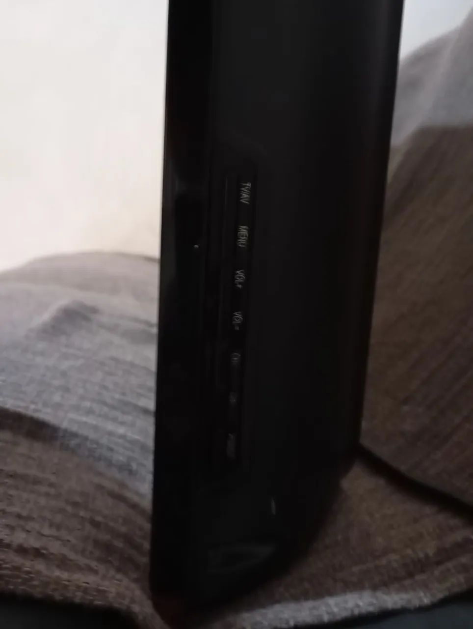 TV H-buster 42 polegadas Full HD  - Foto 4