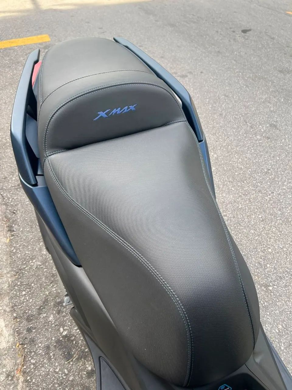 XMAX 250 CONNECTED - Foto 5