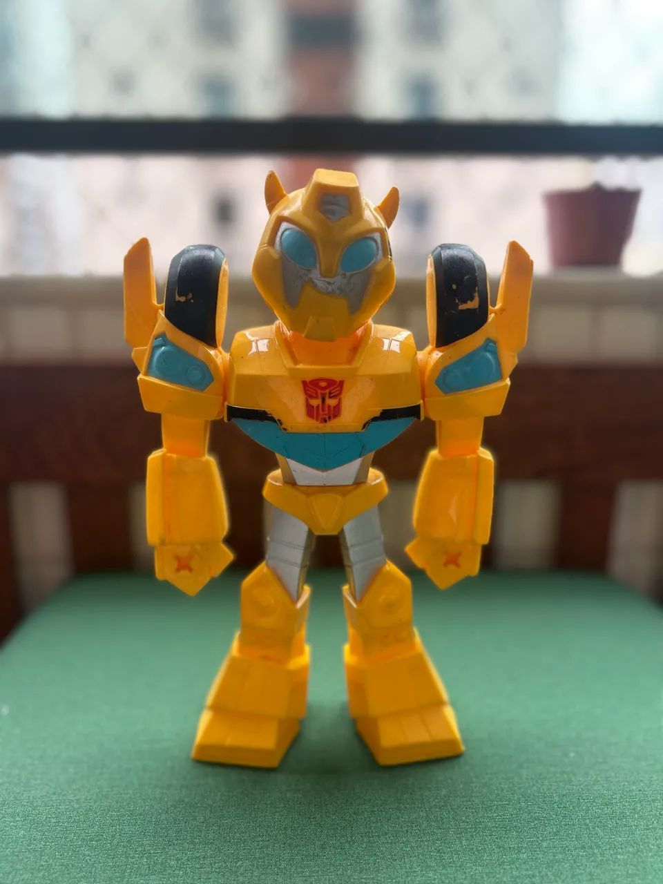 Boneco Bumblebee Transformers - Usado em Bom Estado