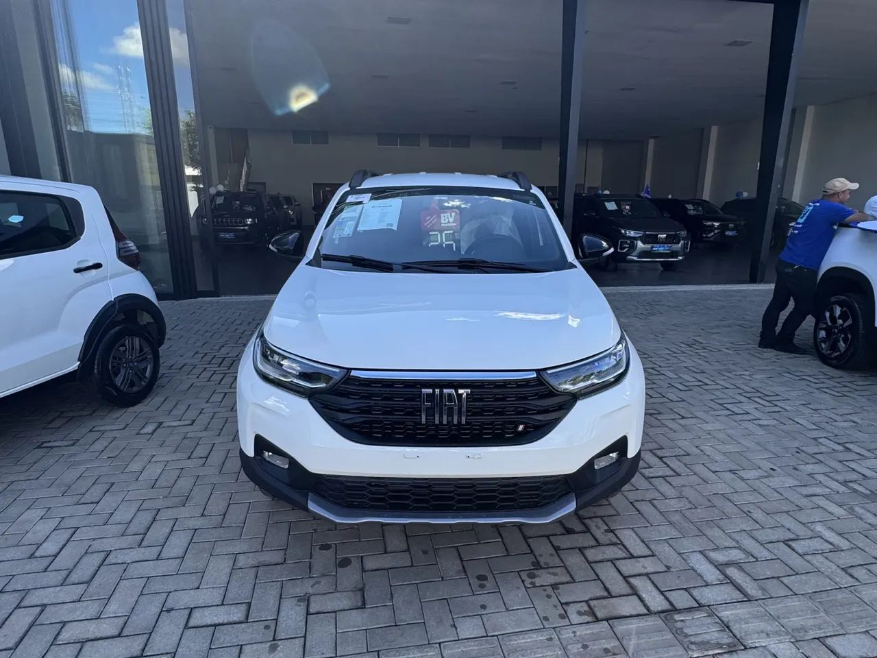 Fiat Strada Volcano 1.3 Flex 8V CD Aut. 2026 - Foto 2