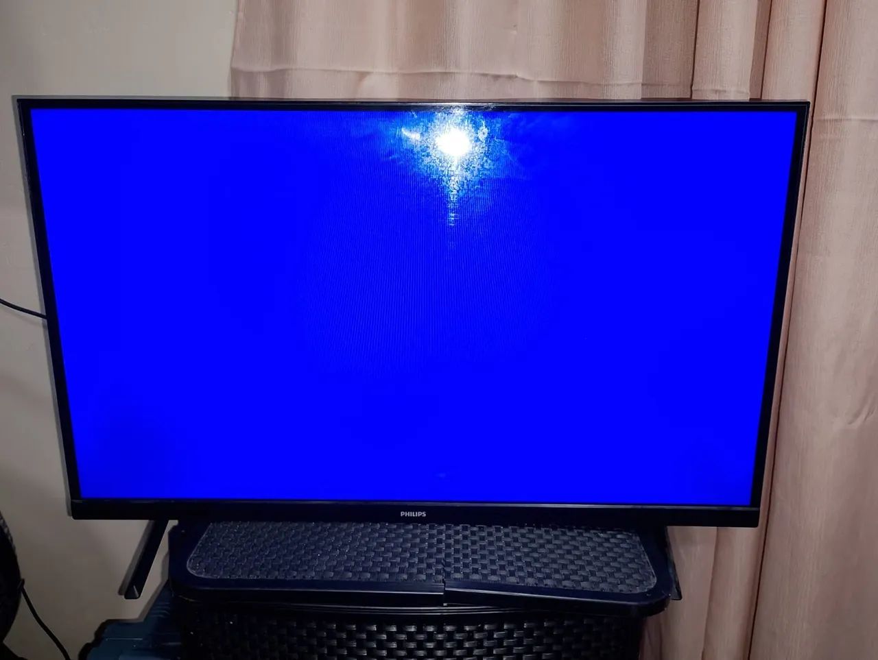 televisão Philips modelo 32PHG6825/78  32 polegadas. 