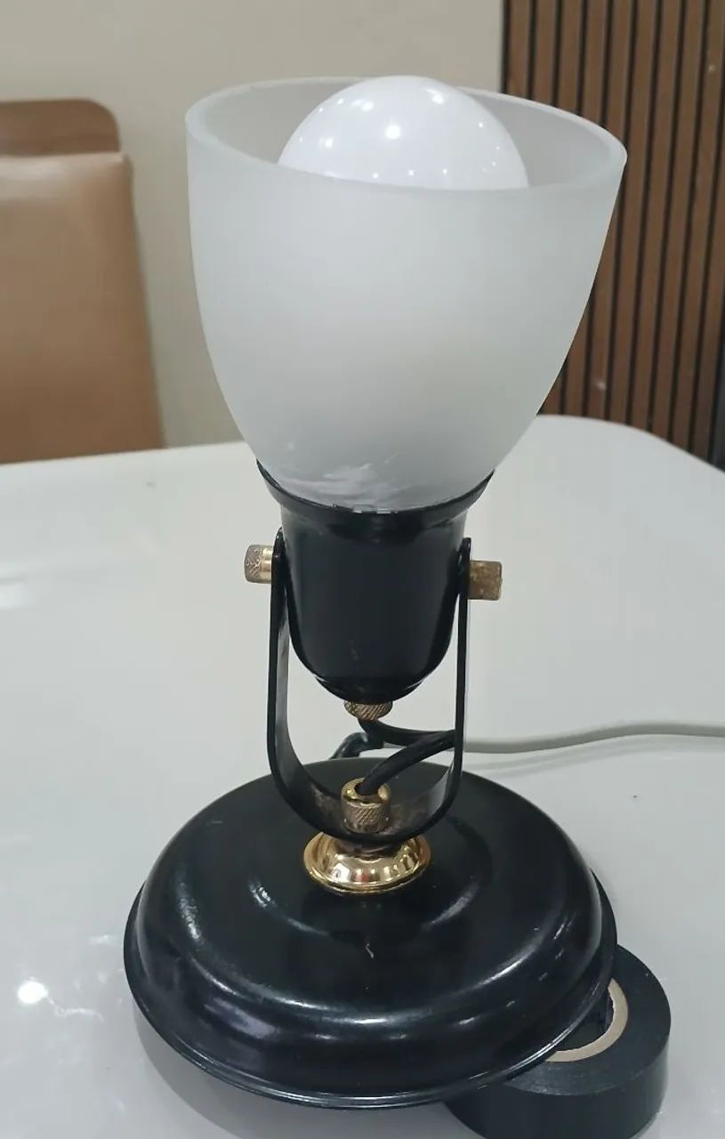 ABAJUR ANTIGO COM CÚPULA  - Foto 3