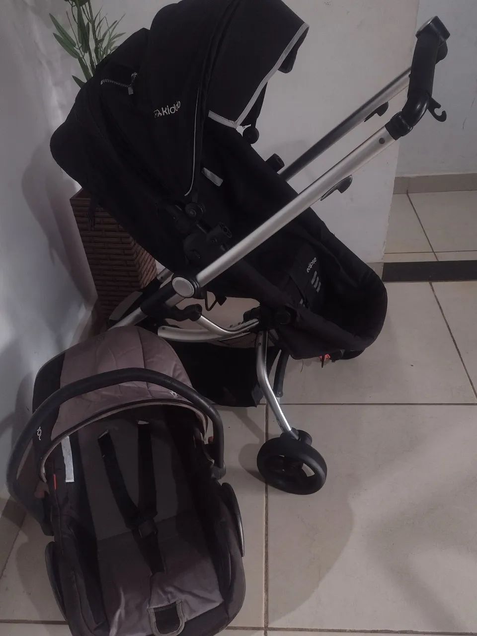 Carrinho moisés+ bebê conforto  - Foto 3