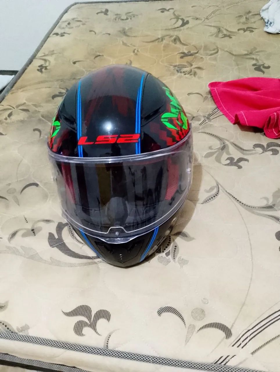 Capacete LS2