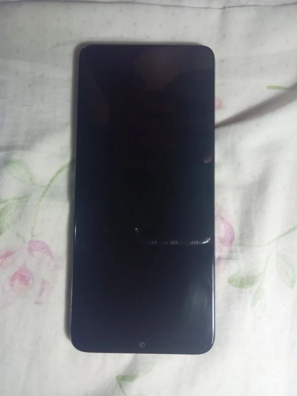 Celular e22