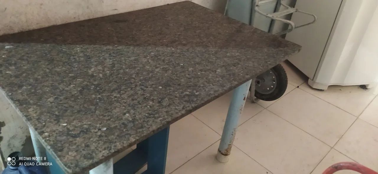 vendo pedra de granito para mesa - Foto 3
