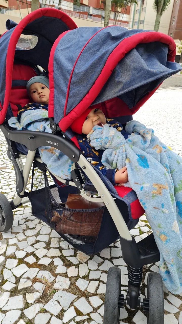 Carrinho de bebê para gêmeos  - Foto 4