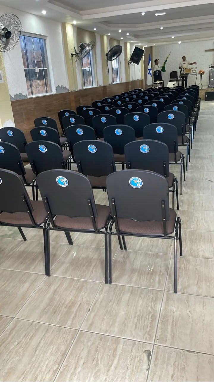 Cadeiras para igrejas 