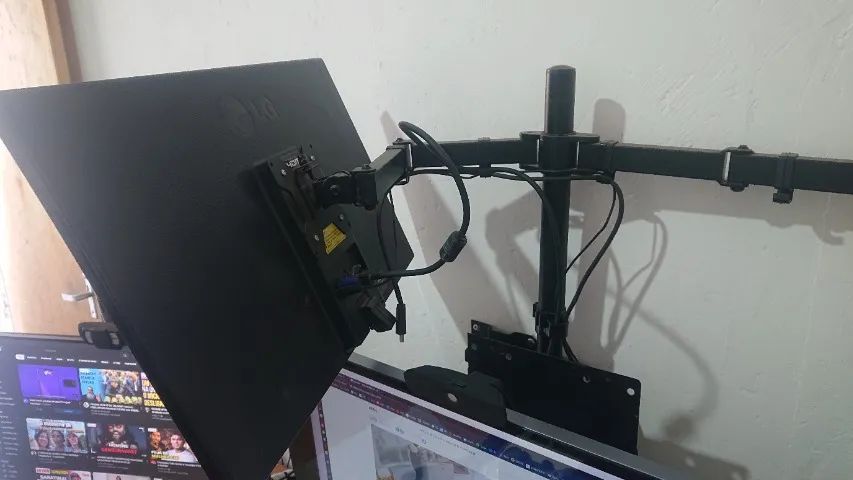 Monitor LG IPS em excelente estado. - Foto 2