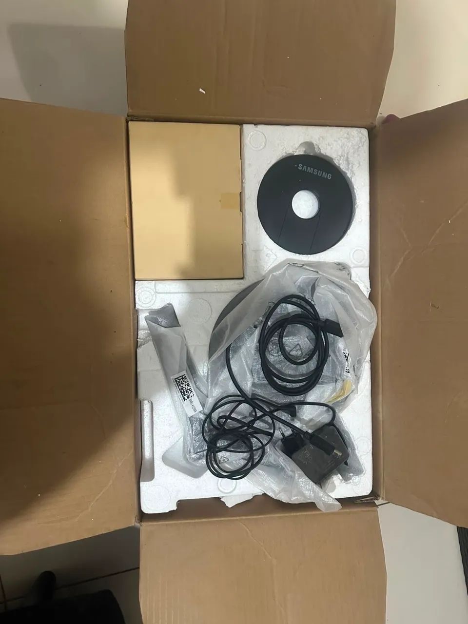 ? MONITOR SAMSUNG 27 CURVO ? 144Hz ? À VENDA ?  ? Samsung 27 polegadas  - Foto 3