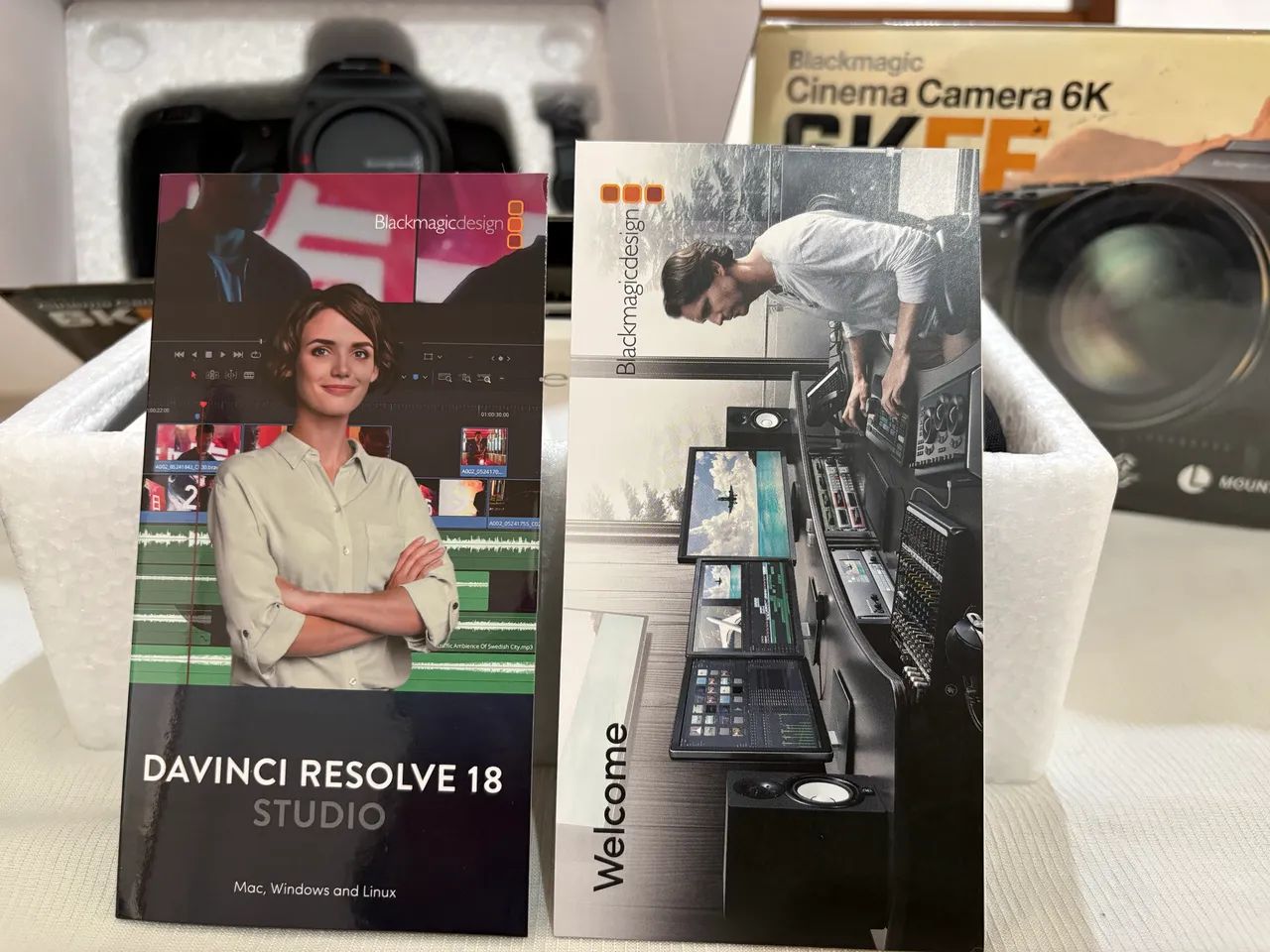 Blackmagic Cinema Camera 6KFF, com DaVinci Resolve Studio - Foto 4