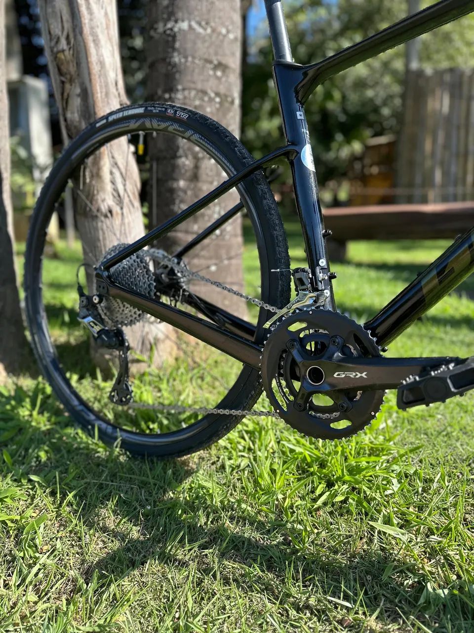 Bicicleta Giant Revolt 2021 - Foto 2