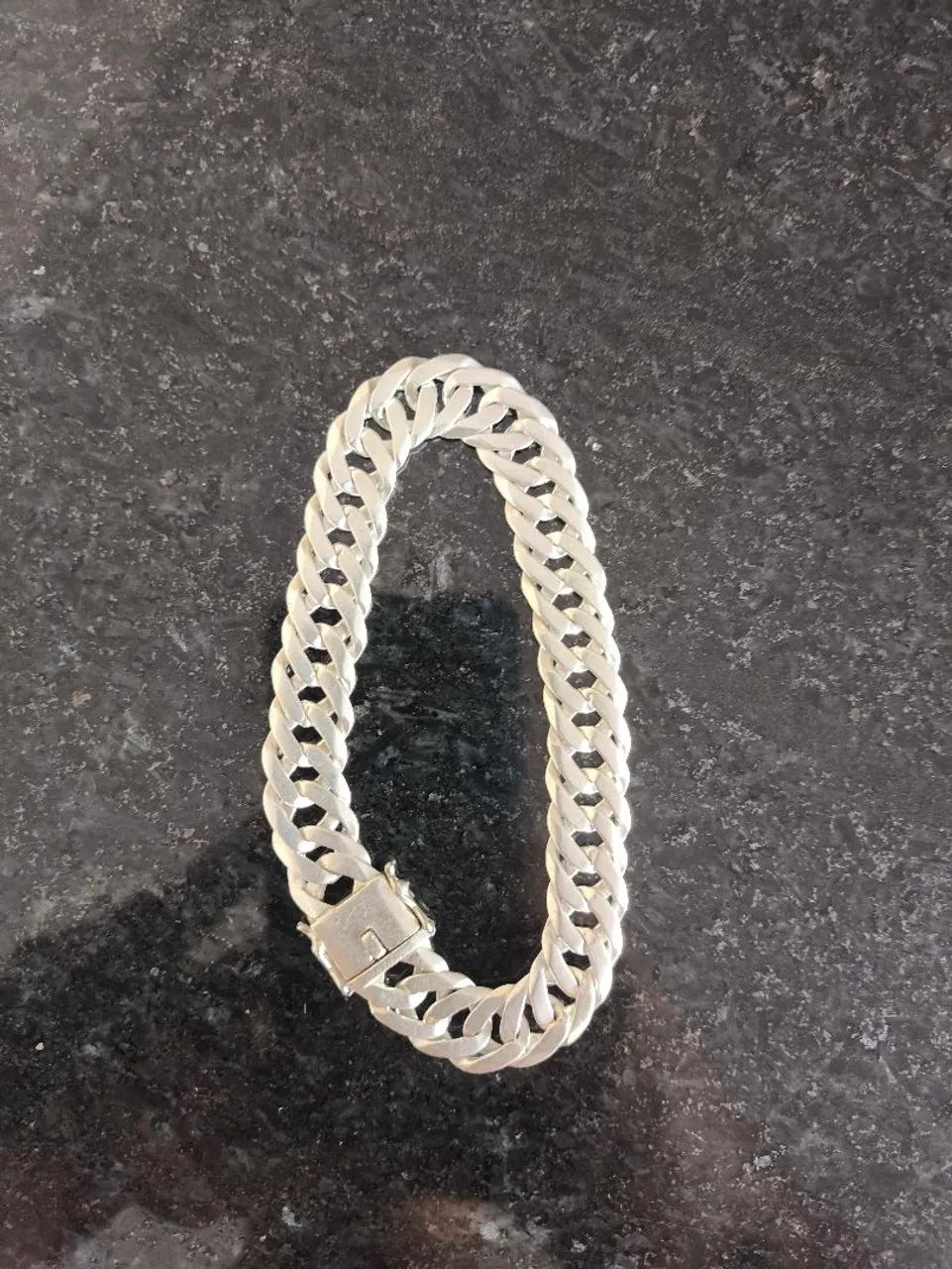 CORRENTE DE PULSO PRATA 925