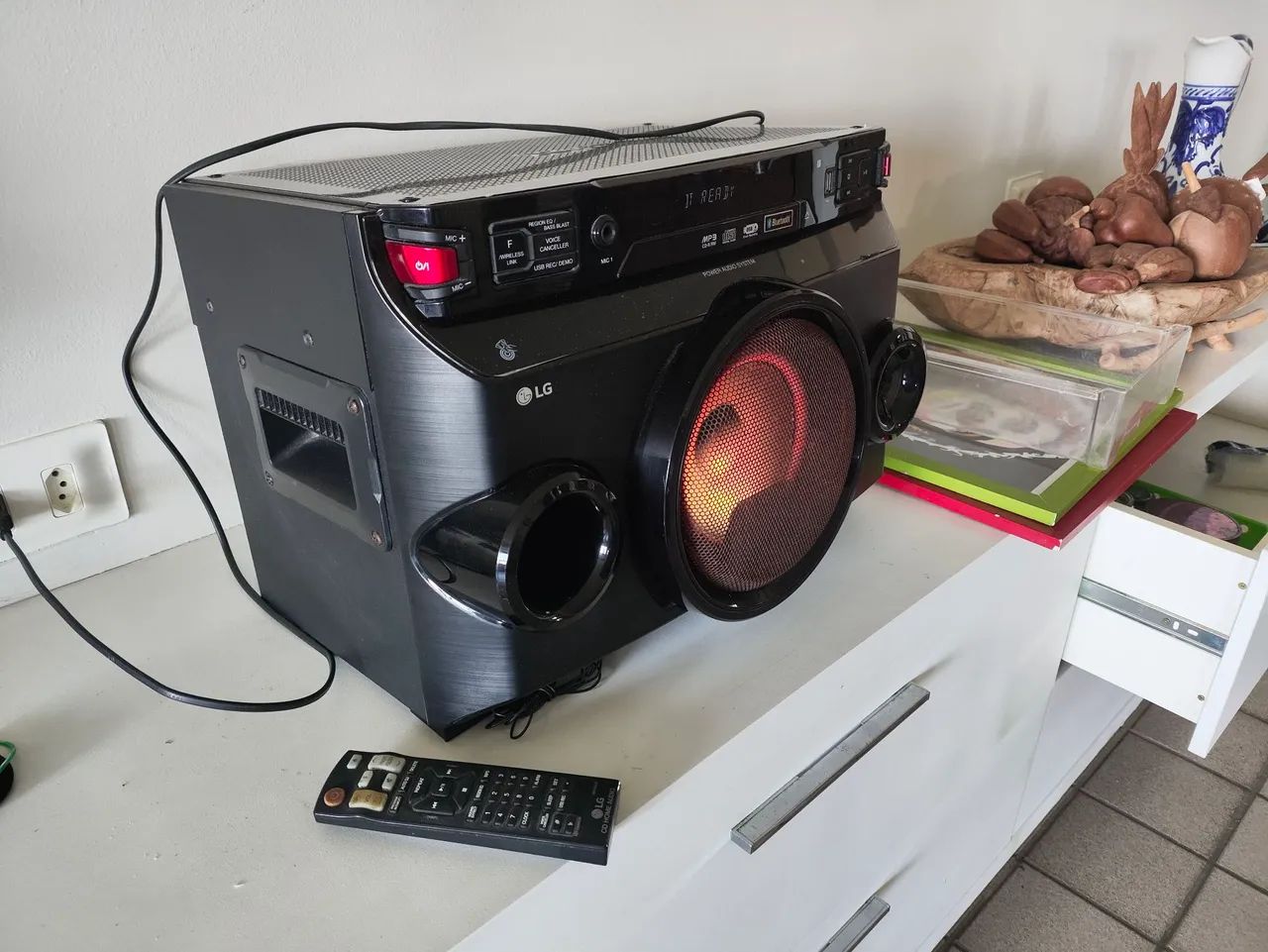 Mini System LG Xboom OM4560 200W RMS - Bluetooth e USB (Perfeito Estado)