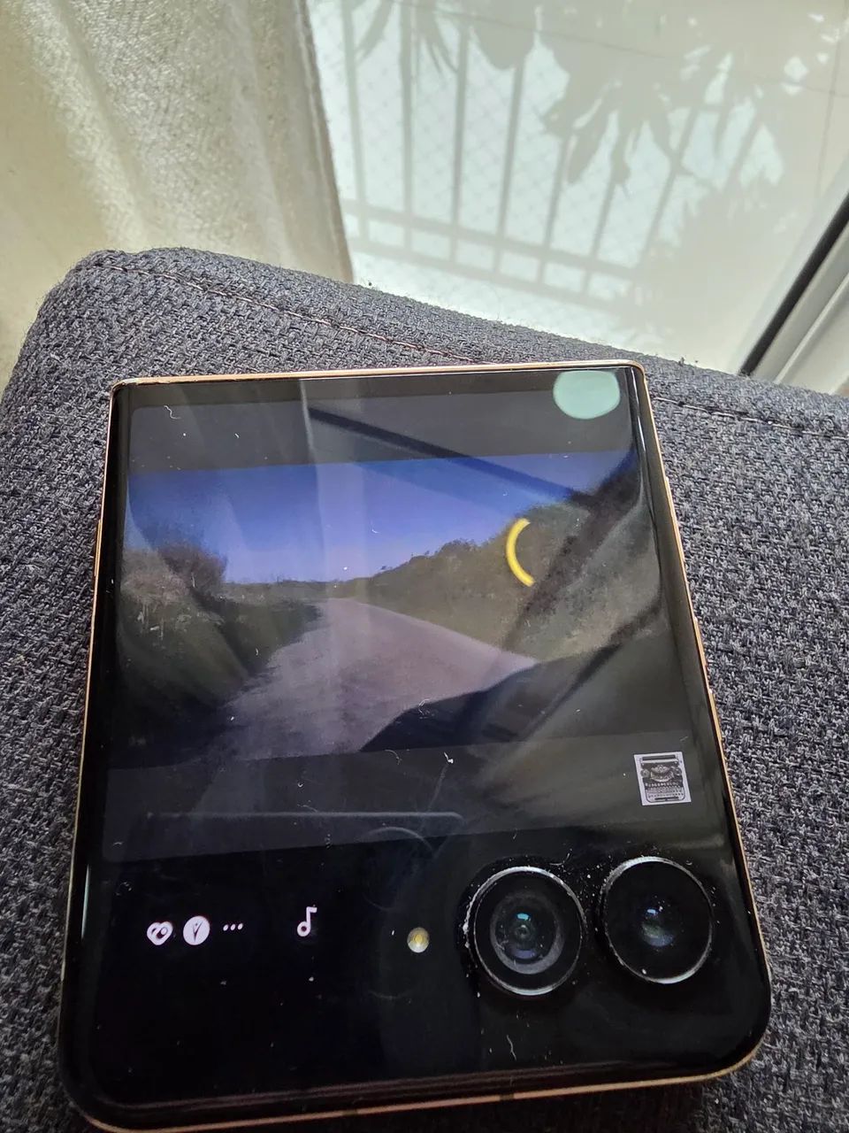 Razr 60 Ultra 1tb - Foto 2