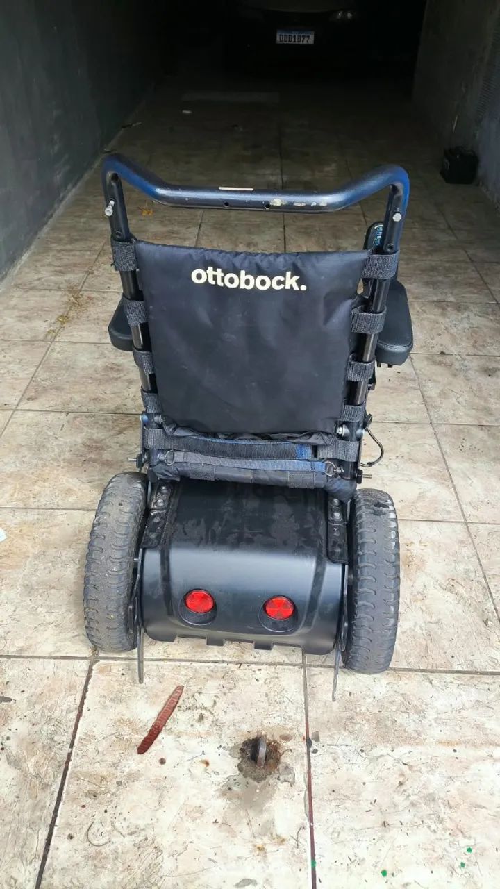 Cadeira de roda Motorizada  - Foto 3
