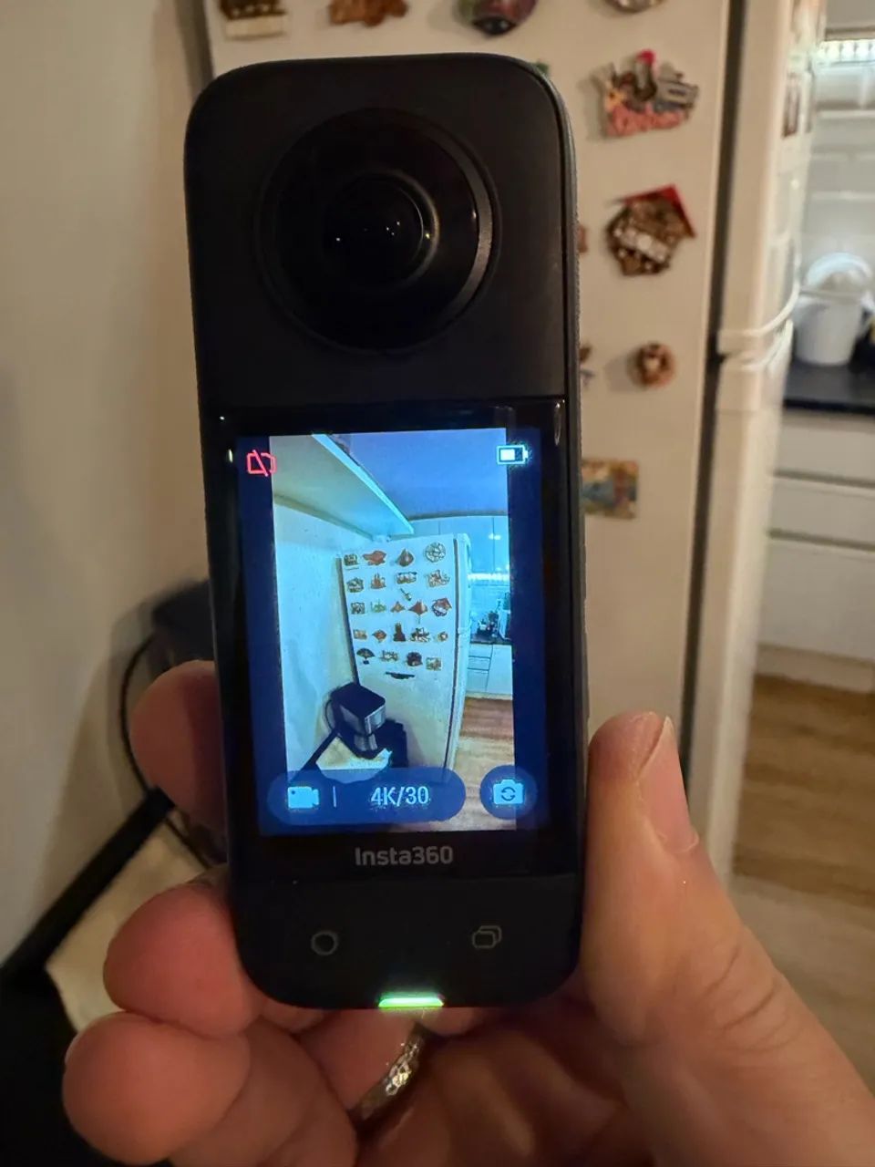 Câmera 360 Insta360 x3 usada com acessórios  - Foto 4