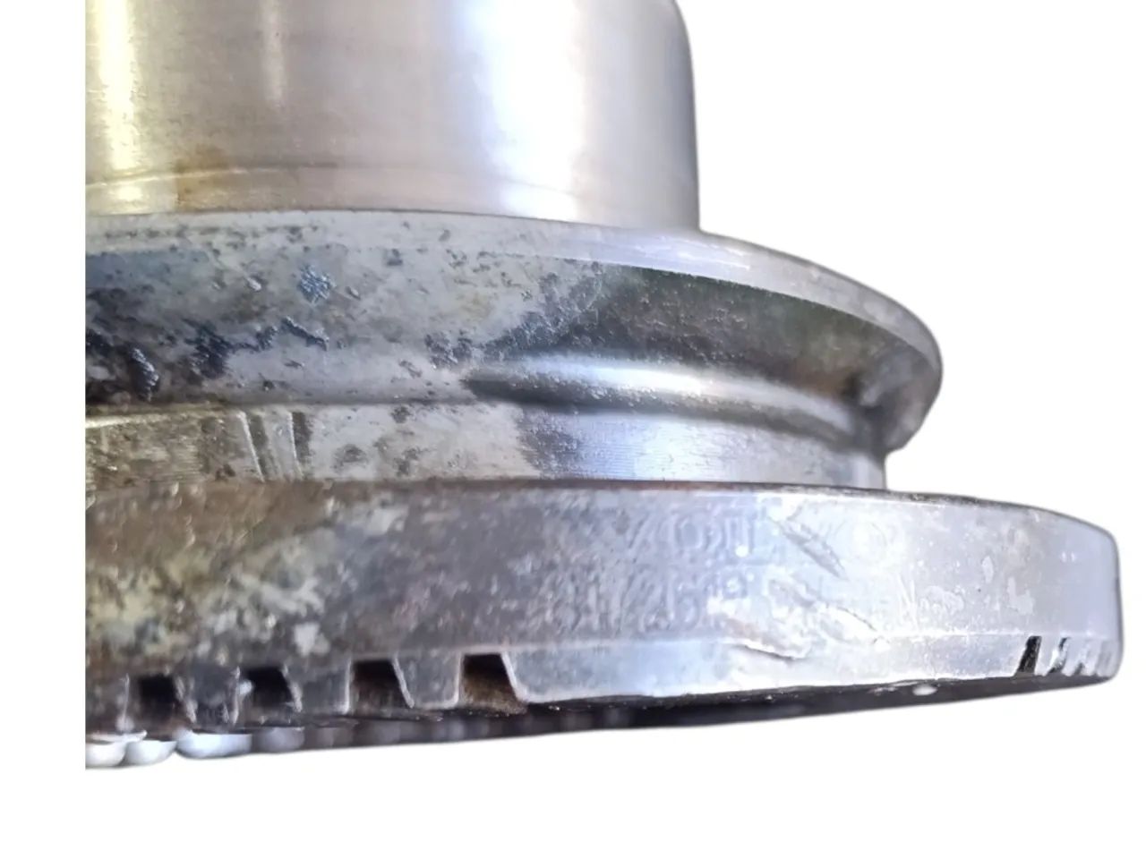 Flange Acoplamento 4 Furo 21 Dente Caixa Volvo Vt 8172618 - Peças