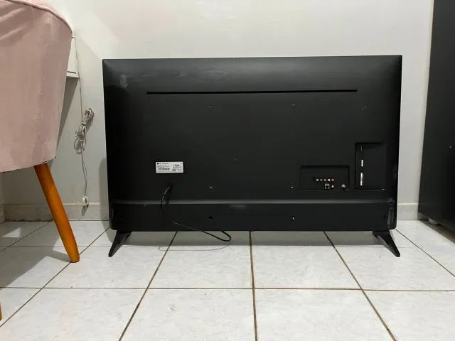 TV LG 49 polegadas 49LK5750PSA - defeito na tela (para peças) - Foto 2