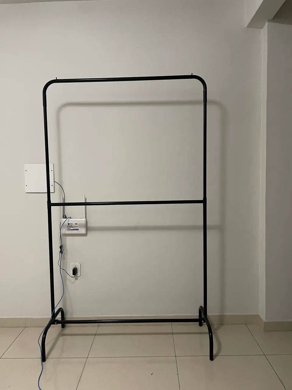 ARARA DE ROUPA
