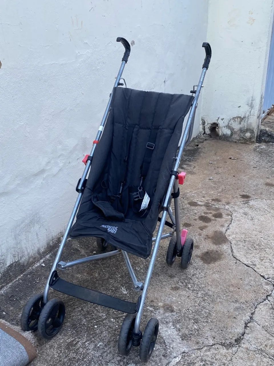 carrinho de bebê