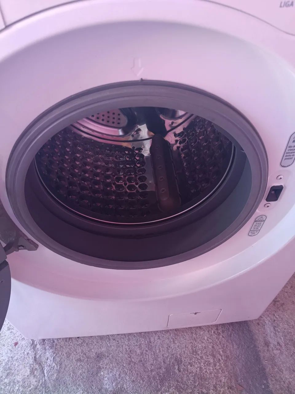 Lava e seca Eletrolux 9kg - Foto 2
