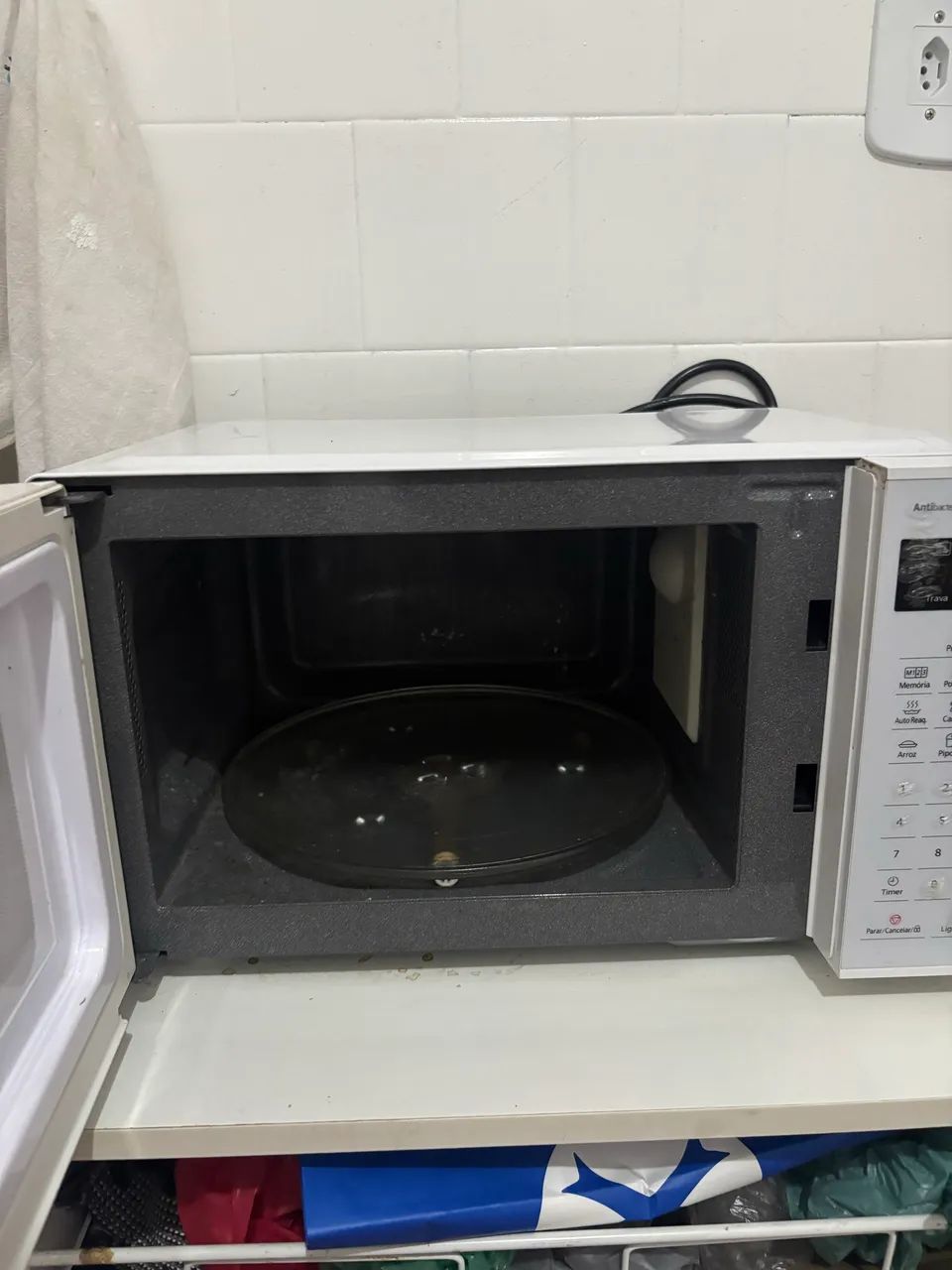 Microondas branco  - Foto 3