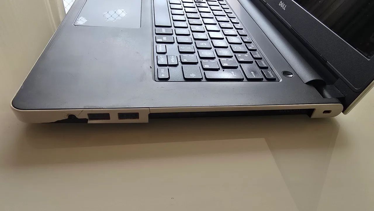 Notebook Dell core i5 4gb ssd 240gb + HD 1 tera e placa de video 2gb - Foto 4