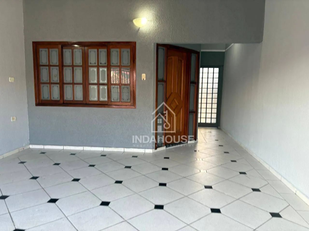 Casa 3 Dorm/ 1 Suite, 2 Vgs Cobertas - Foto 2