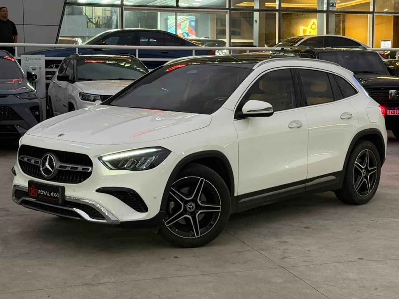 Mercedes-Benz Gla GLA 200 Progressive 1.3 TB 16V Aut.(Híb) 2026