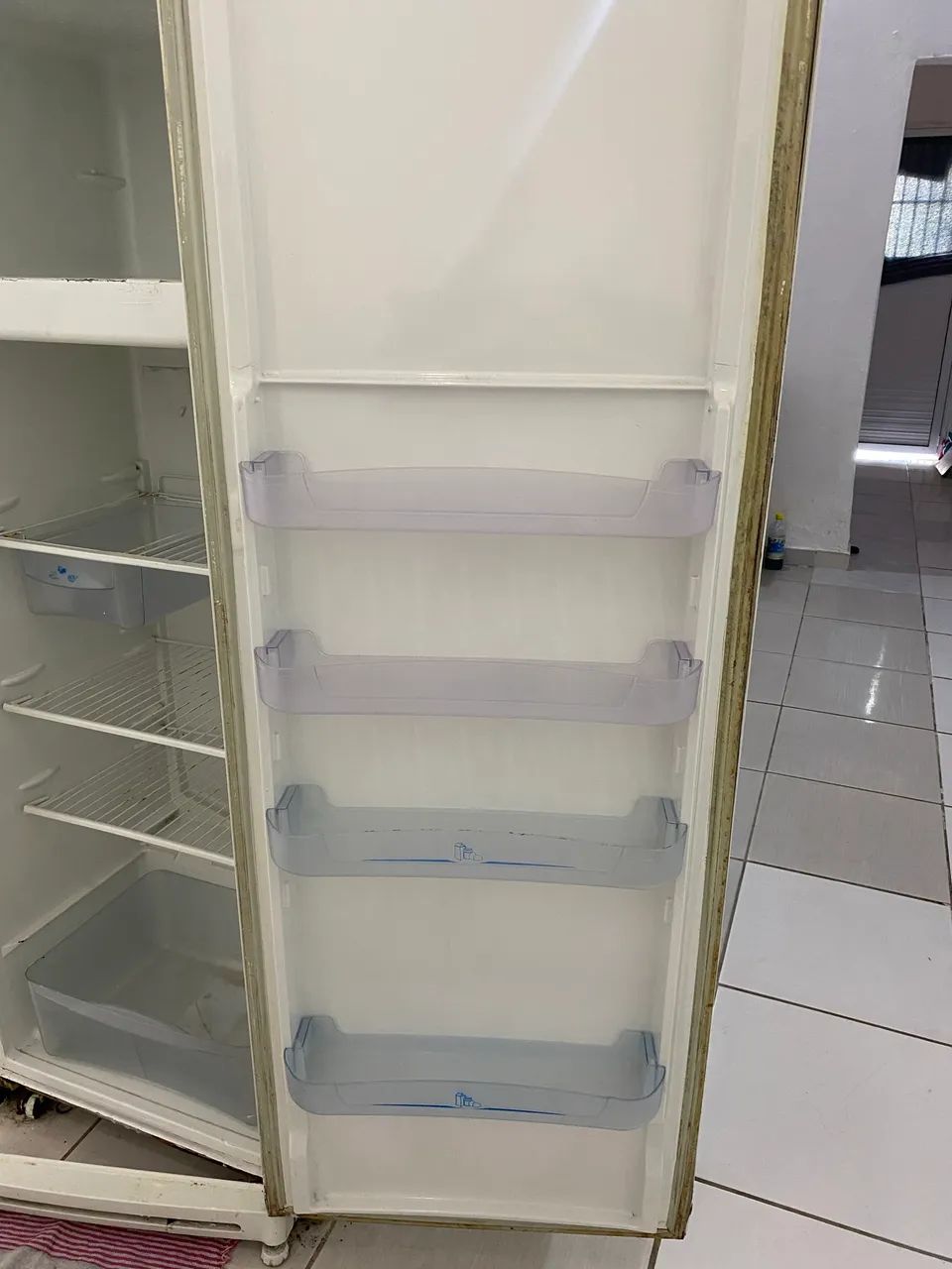 geladeira esmaltec 