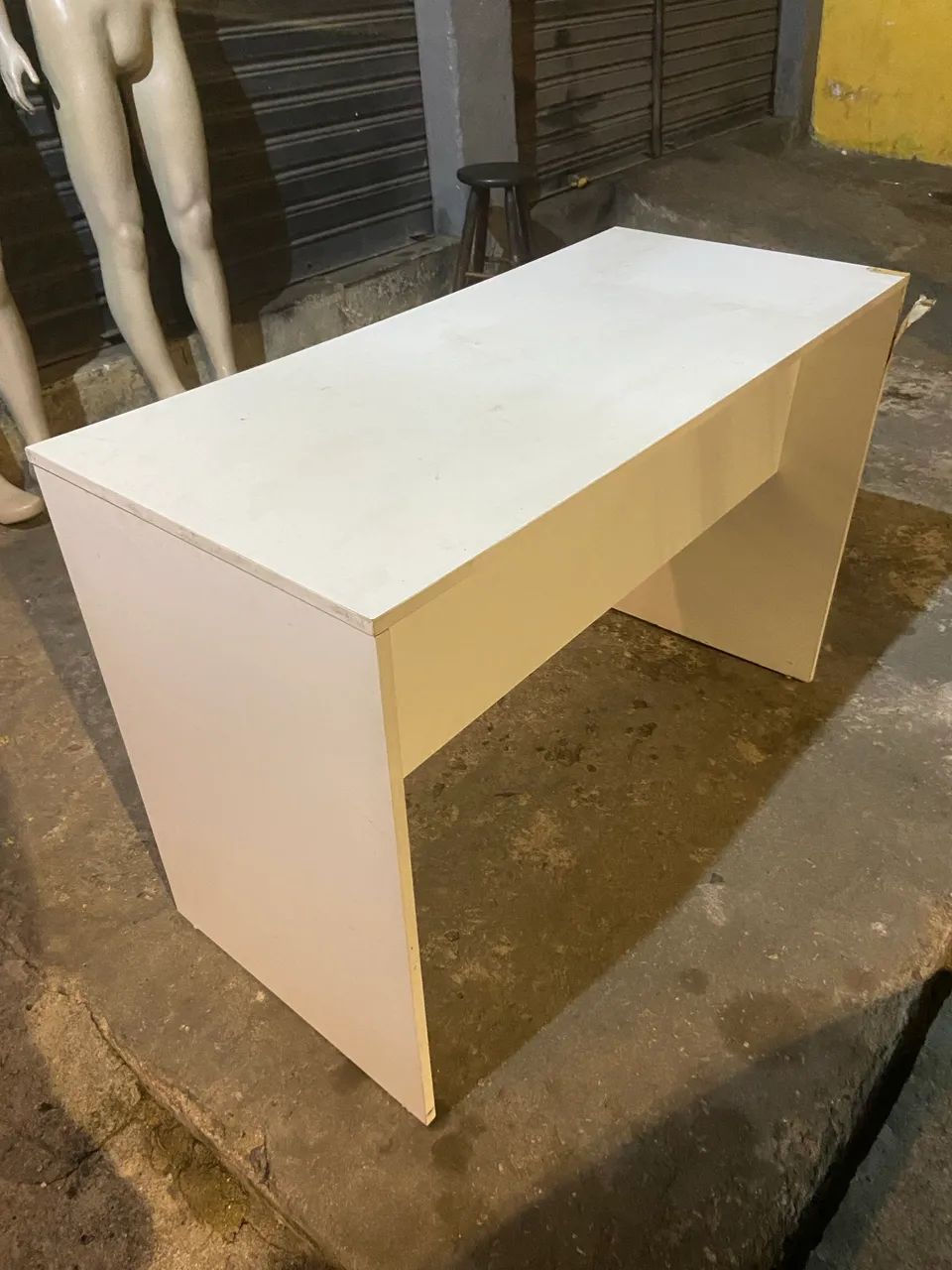 MESA DE ESCRITÓRIO