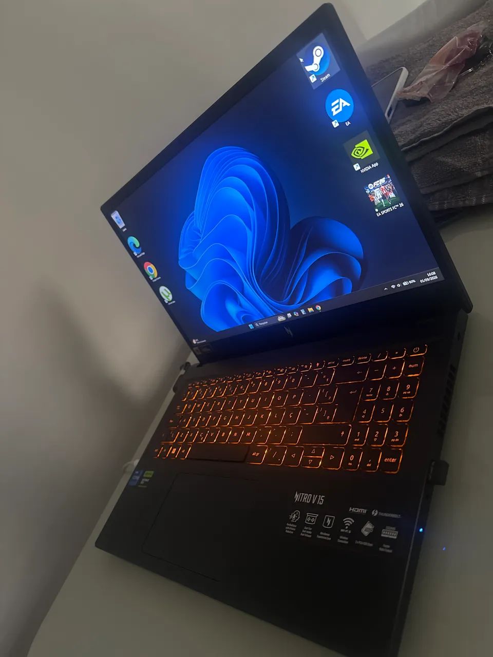Notebook gamer Acer  - Foto 2