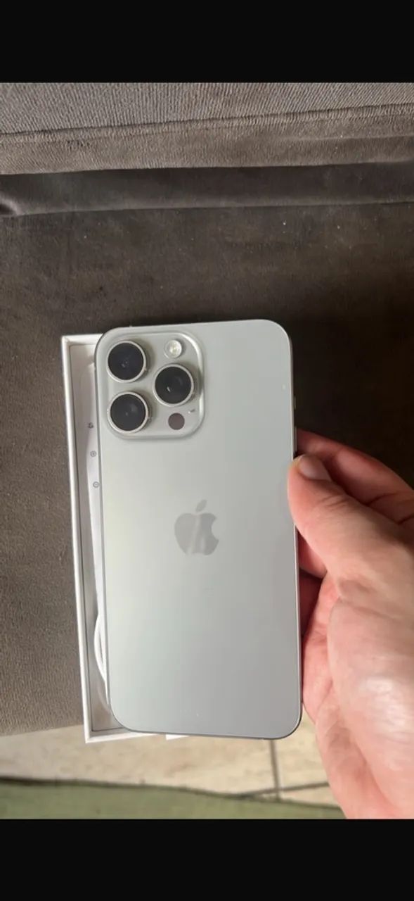 iPhone 15 Pro Max 512 GB titânio natural - Foto 3