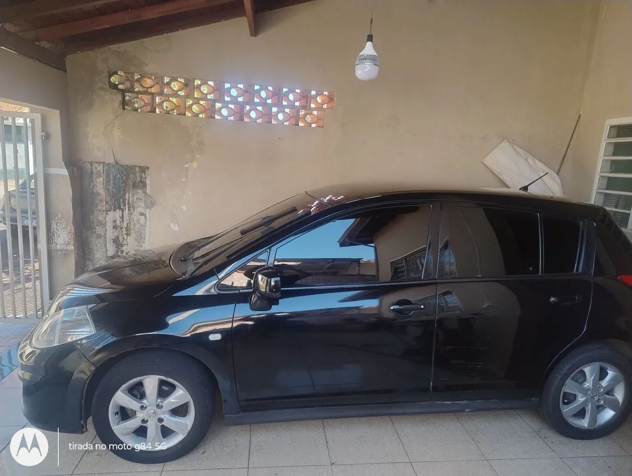 Nissan Tiida 2012
