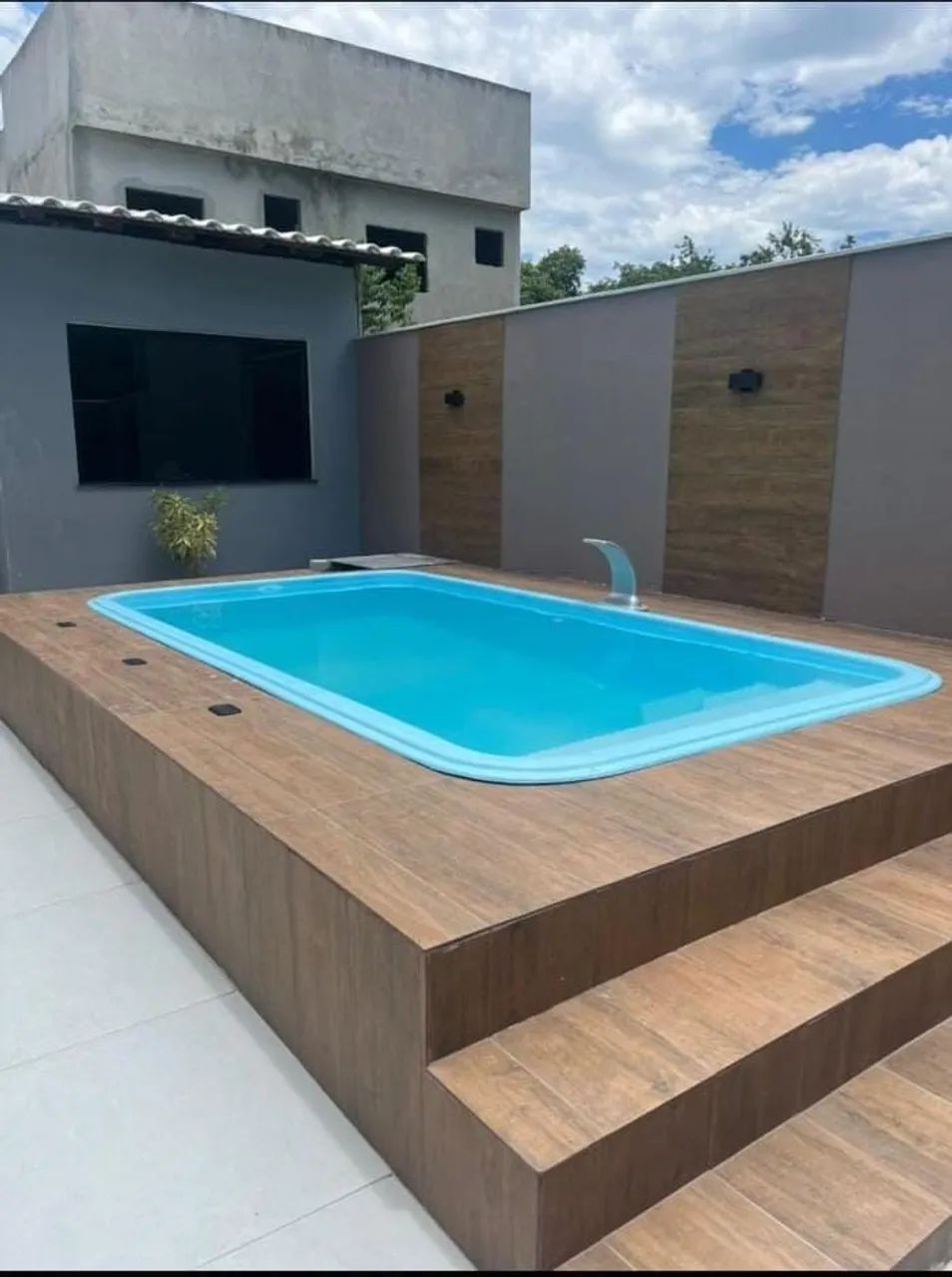 Piscinas de fibra completas e instaladas com deck de brinde 