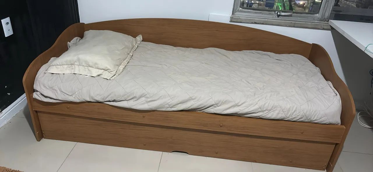 Vendo bicama solteiro 