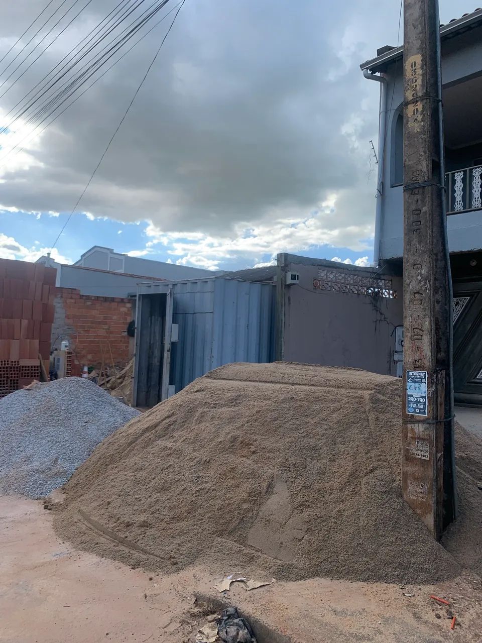 VENDE-SE AREIA DE RIO E BRITA  - Foto 3