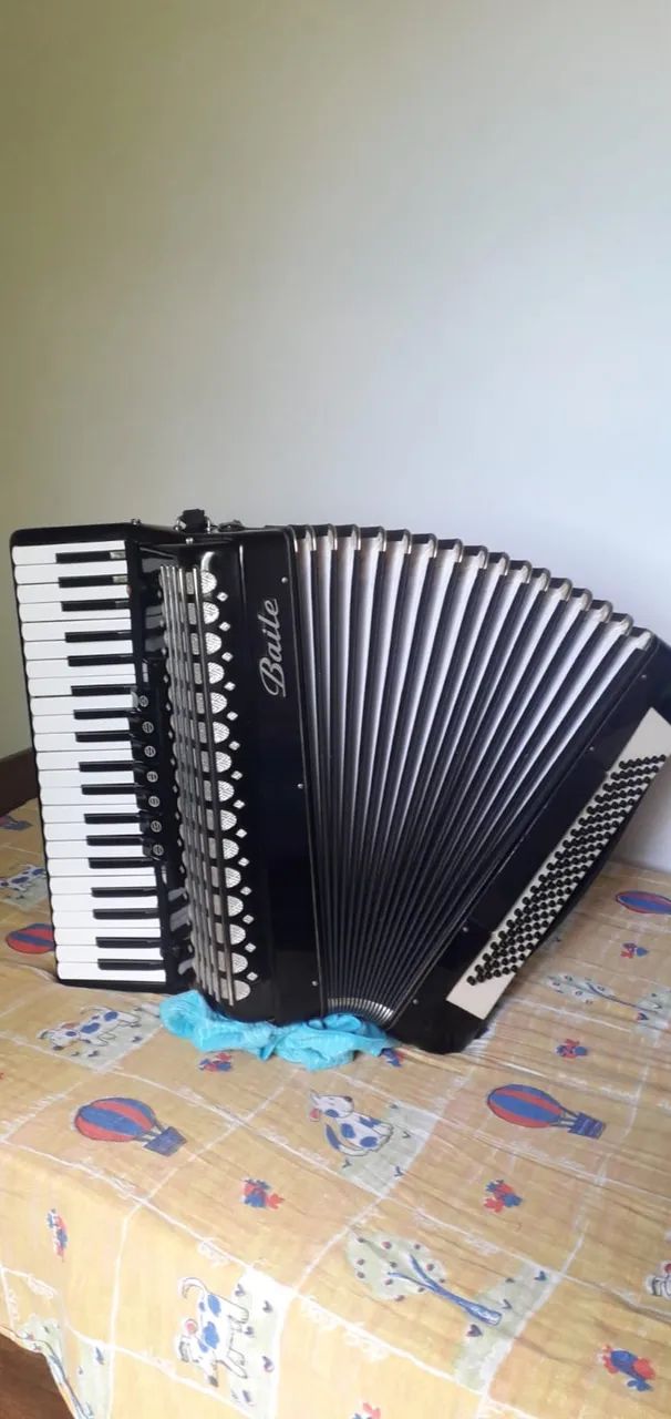 Acordeom marca bale 120 baixos  - Foto 2